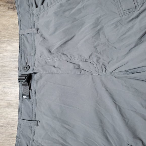 REI Mens Size 40" Cargo Shorts; Steel; Fishing Hiking Outdoors; 10" inseam - Picture 3 of 9